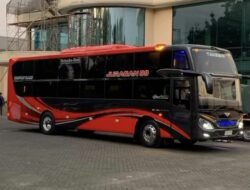 [Pengalaman Mengerikan di Jalan Tol: Mobil Aku Hancur dalam 5 Menit]