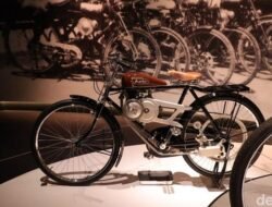 Motor Pertama Honda: Sepeda Kumbang atau Cikal Bakal Inovasi?
