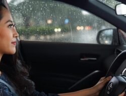 “9 Komponen Mobil Wajib Dicek Sebelum Trabas Hujan, Menurut Auto2000”