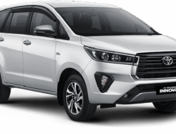 [Paling Laris di Keluarga Innova, Segini Penjualan Innova Reborn Diesel Matic]