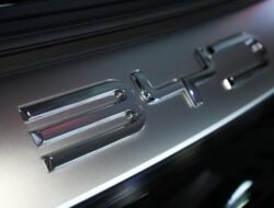 **5 Mobil China Terlaris di Indonesia: Wuling dan 4 Pilihan Menjanjikan**