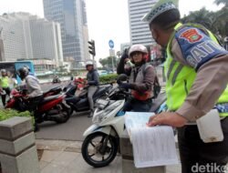 **Persiapan Surat-surat Lengkap! Polisi Luncurkan Operasi Zebra 2025 untuk Lalu Lintas Aman**