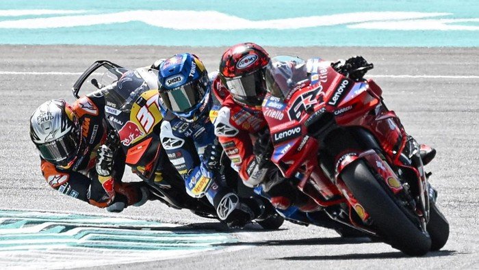 Klasemen Akhir MotoGP 2025: Marquez Bersaudara Dominan, Bagnaia Cuma Posisi 5 - Update 1