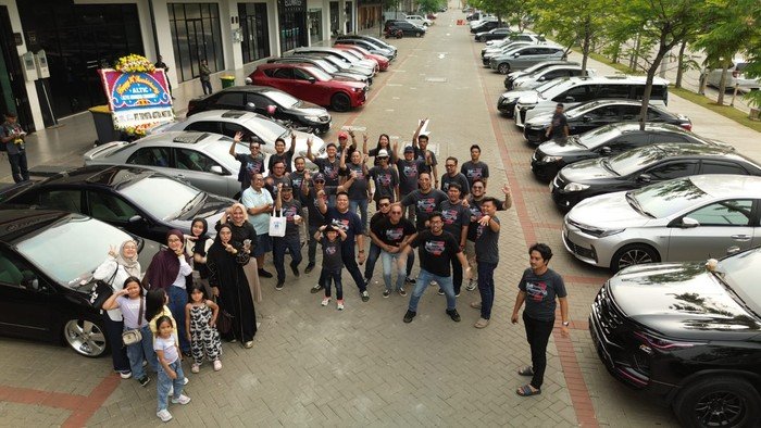 **Altis Indonesia Community (ALTIC) Rayakan Hari Jadi ke-14 dengan 120 Unit Toyota Corolla Altis**