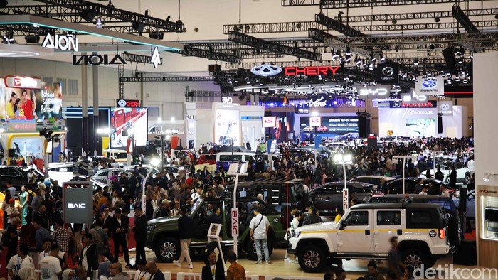 **Penjualan Mobil di Indonesia Babak Belur, Bahaya kalau Sampai Disalip Malaysia**