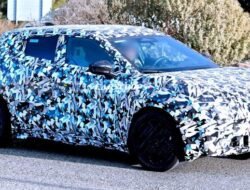 **Nissan Juke Listrik Dites Jalan, Meluncur Resmi Tahun Depan**