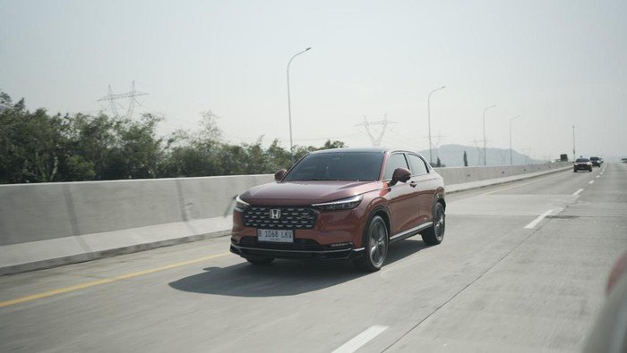 Seberapa Laris Honda HR-V Hybrid 2025? Penjualan HEV Terkini di Indonesia