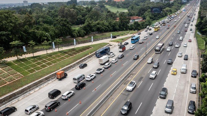 Contraflow di Tol Japek-Jagorawi Mulai Hari Ini, Catat Waktunya Sebelum Terlambat!