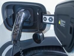 **Insentif Mau Disetop Buat Bikin Mobil Nasional, Pajak Mobil Listrik Jadi Berapa?**