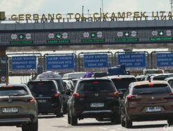 Awas Macet! Puncak Arus Mudik Nataru Diprediksi Terjadi Hari Ini – Update 1