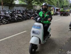 Tanpa Subsidi, Ojol Jadi Pembeda Jualan Motor Listrik