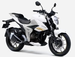 Suzuki Luncurkan Naked Bike 250 cc Pesaing Yamaha MT-25, Harga Rp 52 Jutaan – Update 1