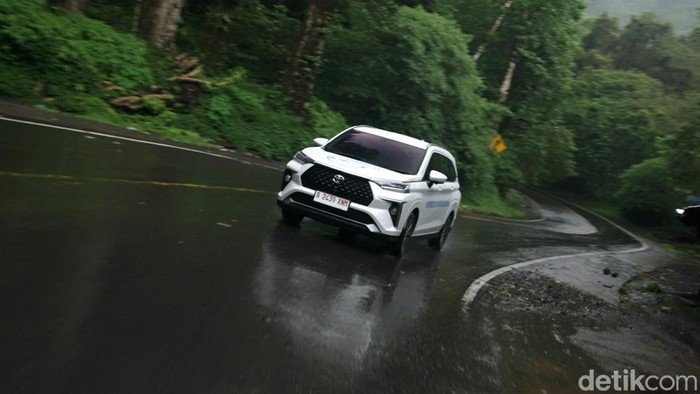 Apakah Mobil Baru Masih Perlu Inreyen? Ini Jawabannya - Update 1