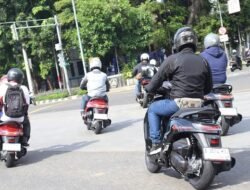 [Tips Aman Naik Motor saat Puasa, Hindari 5 Kesalahan Ini!]