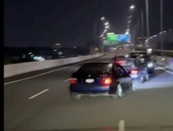 **Pelajaran Mobil Konvoi Zig-zag di Tol: Bahaya yang Tidak Terlihat**