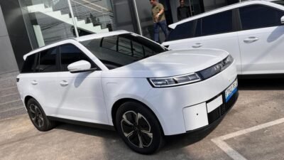 **Jaecoo J5 EV Tetap Murah di Bawah Rp 300 Juta, Meski Insentif Belum Jelas**